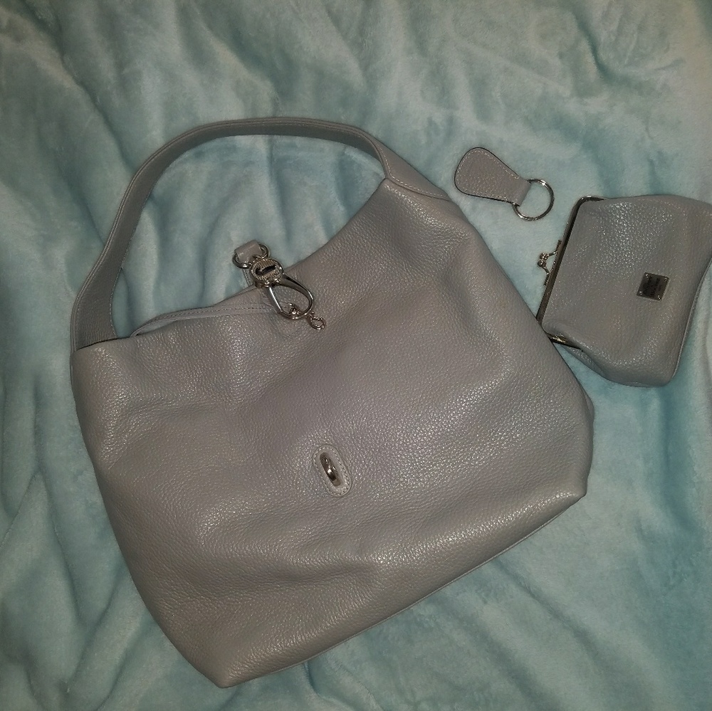 Dooney & Bourke purse
